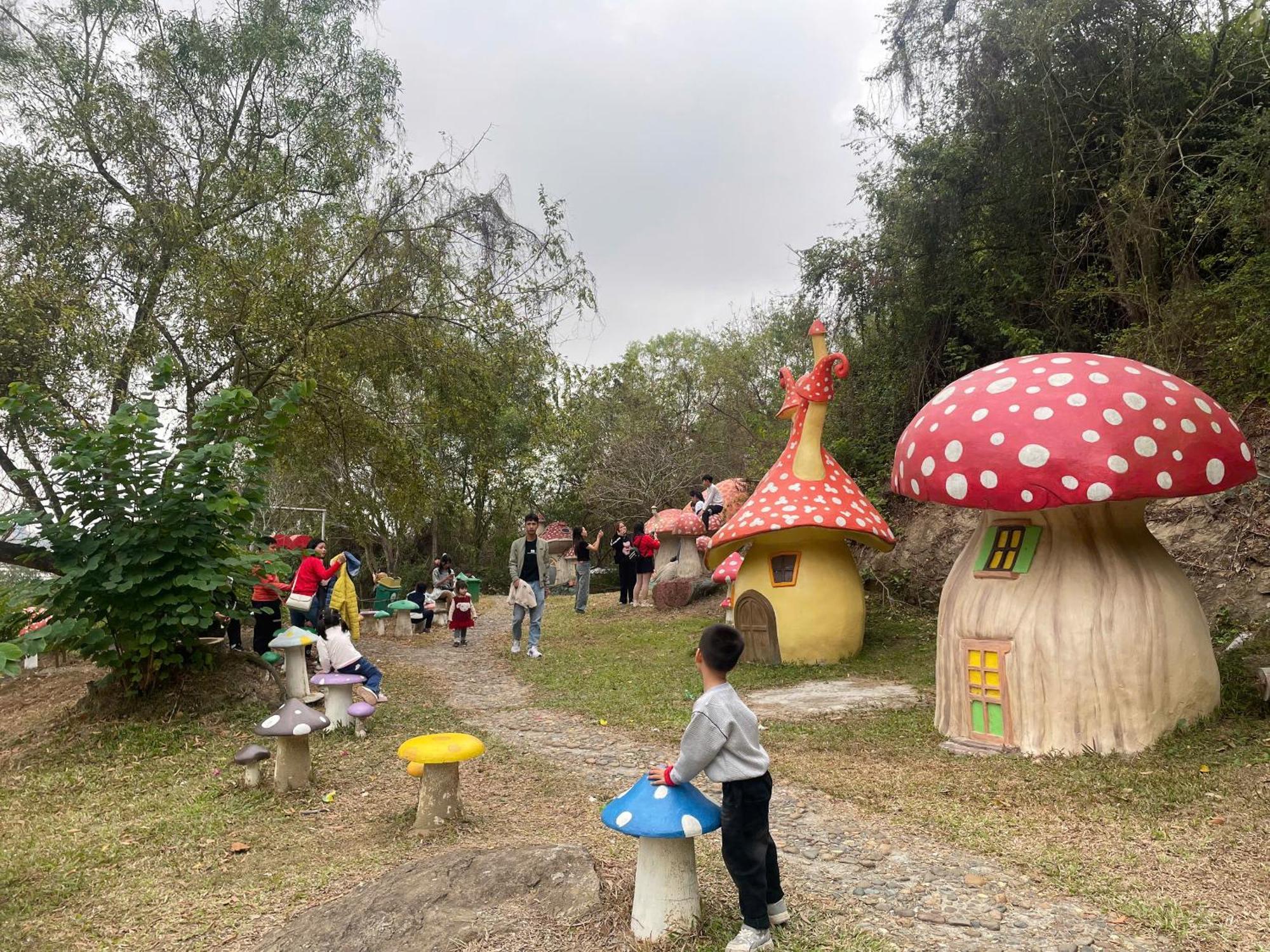 Khu Du Lich Sinh Thai Nui Ngam Nam Dinh Buitenkant foto