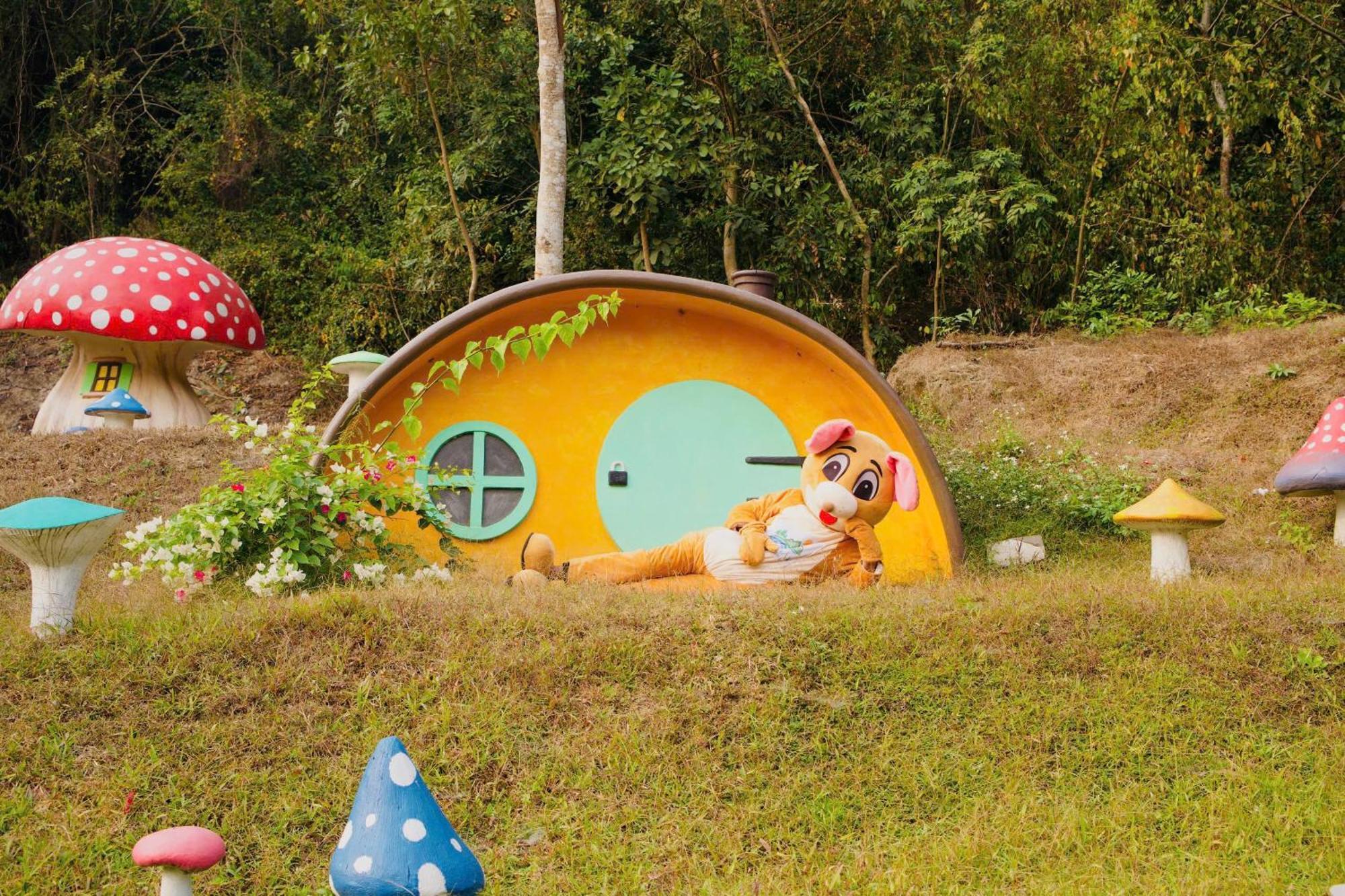 Khu Du Lich Sinh Thai Nui Ngam Nam Dinh Buitenkant foto
