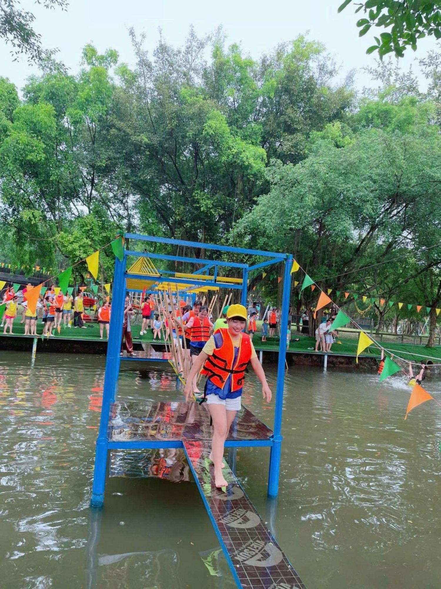 Khu Du Lich Sinh Thai Nui Ngam Nam Dinh Buitenkant foto