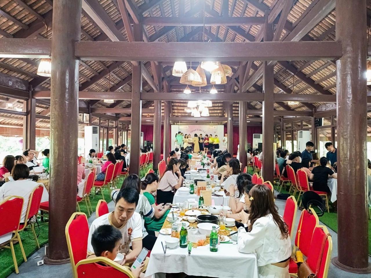 Khu Du Lich Sinh Thai Nui Ngam Nam Dinh Buitenkant foto