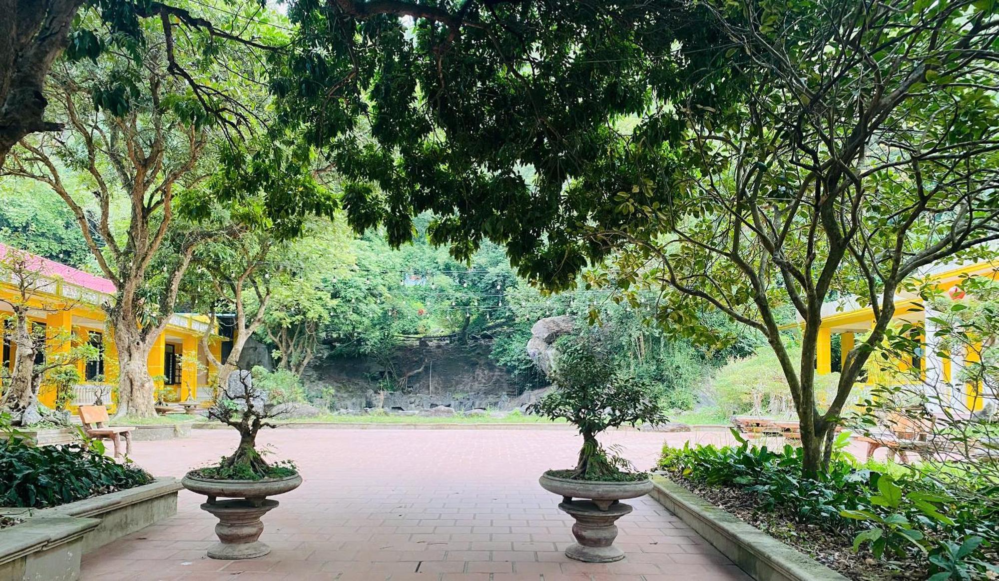 Khu Du Lich Sinh Thai Nui Ngam Nam Dinh Buitenkant foto